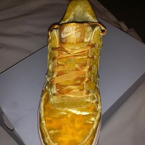 Air Forces 1 Low Top shoes